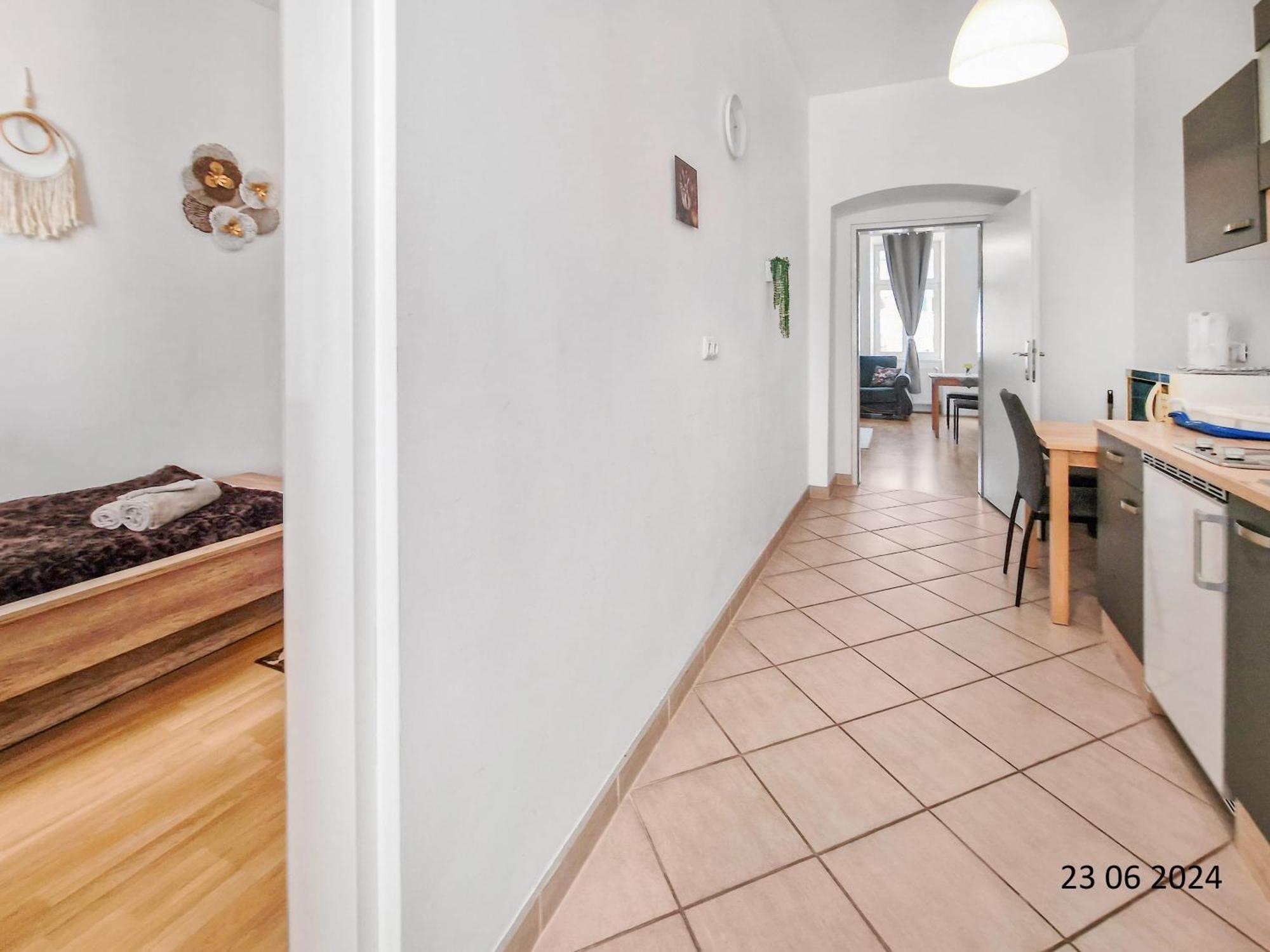 Elegant Three-Bedroom Suite Vienna Exterior photo